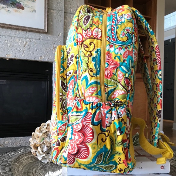 VERY BRADLEY QUILTED BACKPACK - Picture 3 of 13